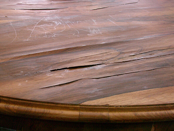 ROSEWOOD DINING TABLE WITH LOOSE VENEER